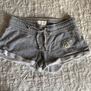 GILLY hicks Comfy sweat shorts